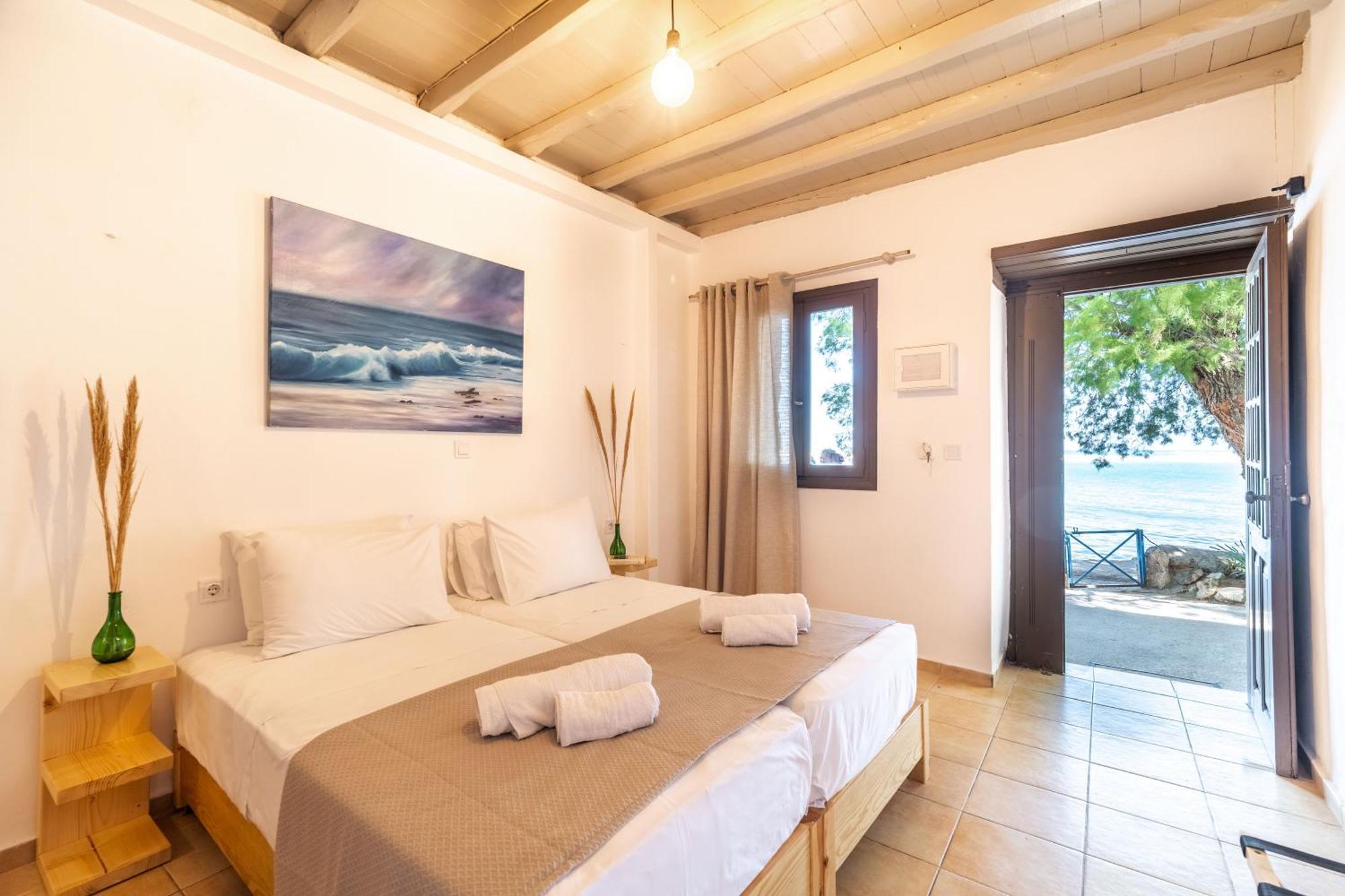 Mylos Seaside Experience Frangocastelo Ngoại thất bức ảnh