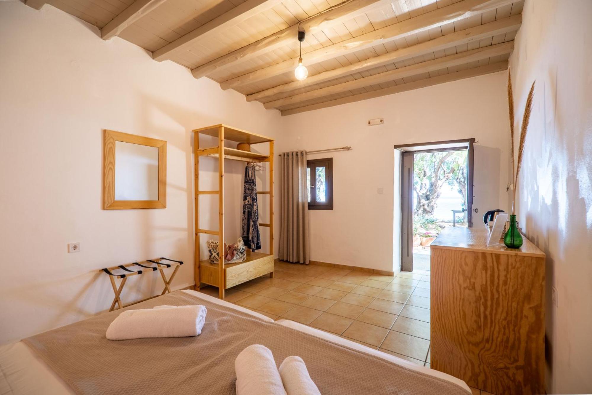 Mylos Seaside Experience Frangocastelo Ngoại thất bức ảnh